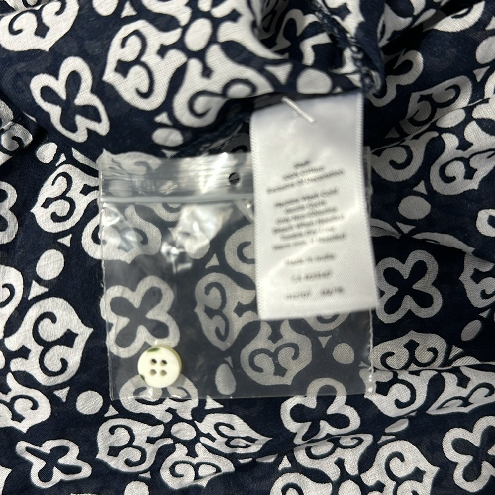 Talbots Womens Small Shirt Navy Blue White Medallion Print Button Down Cotton X - Picture 8 of 8